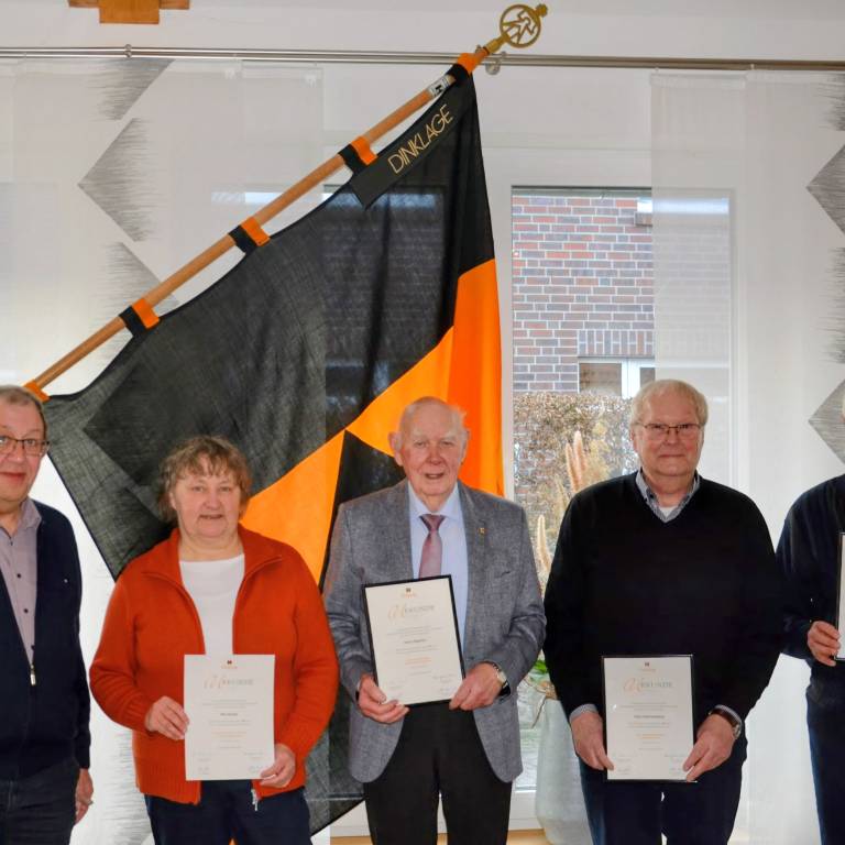 Mitgliederversammlung: Ehrungen und Neuaufnahmen